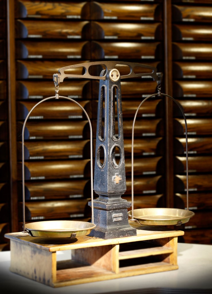 rats-apotheke__MG_7540a-739x1024